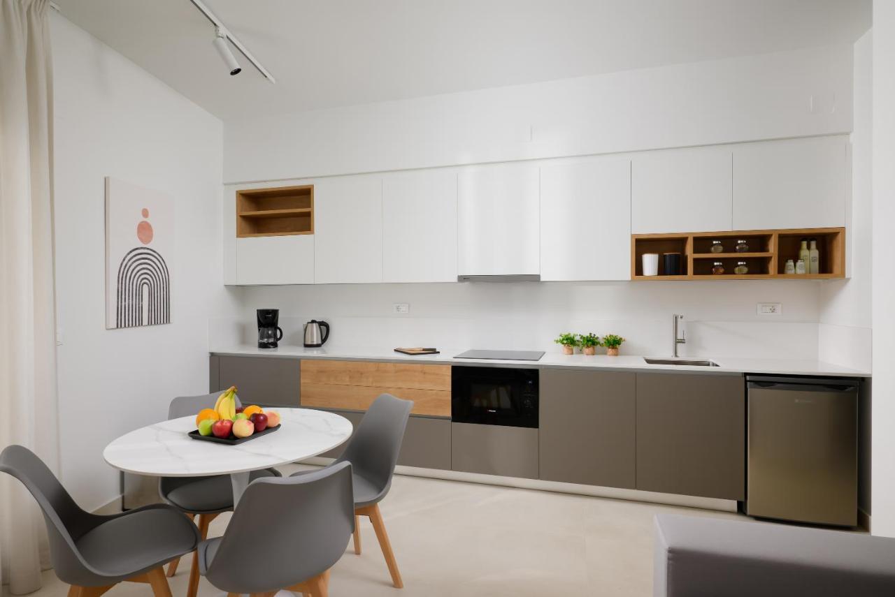 The H Experience - Eclectic Spacious Apartment Near Venetian Castle - 2 Iráklio Kültér fotó